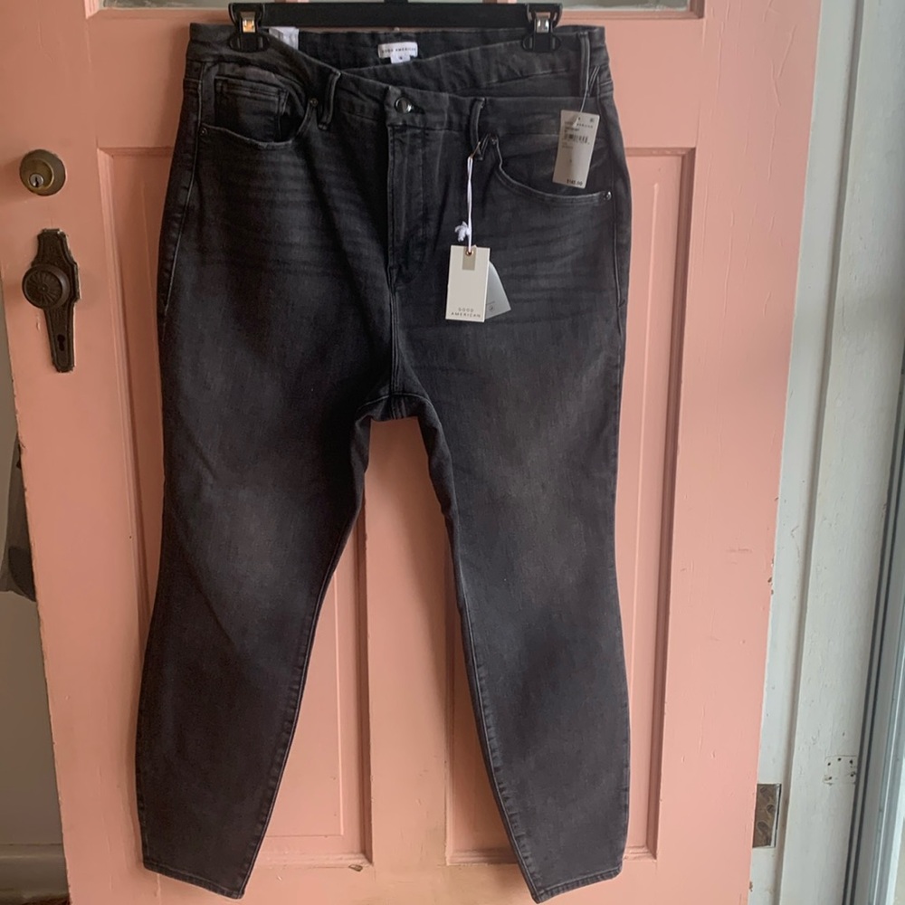 NWTs Good American Good Waist Jeans sz 18